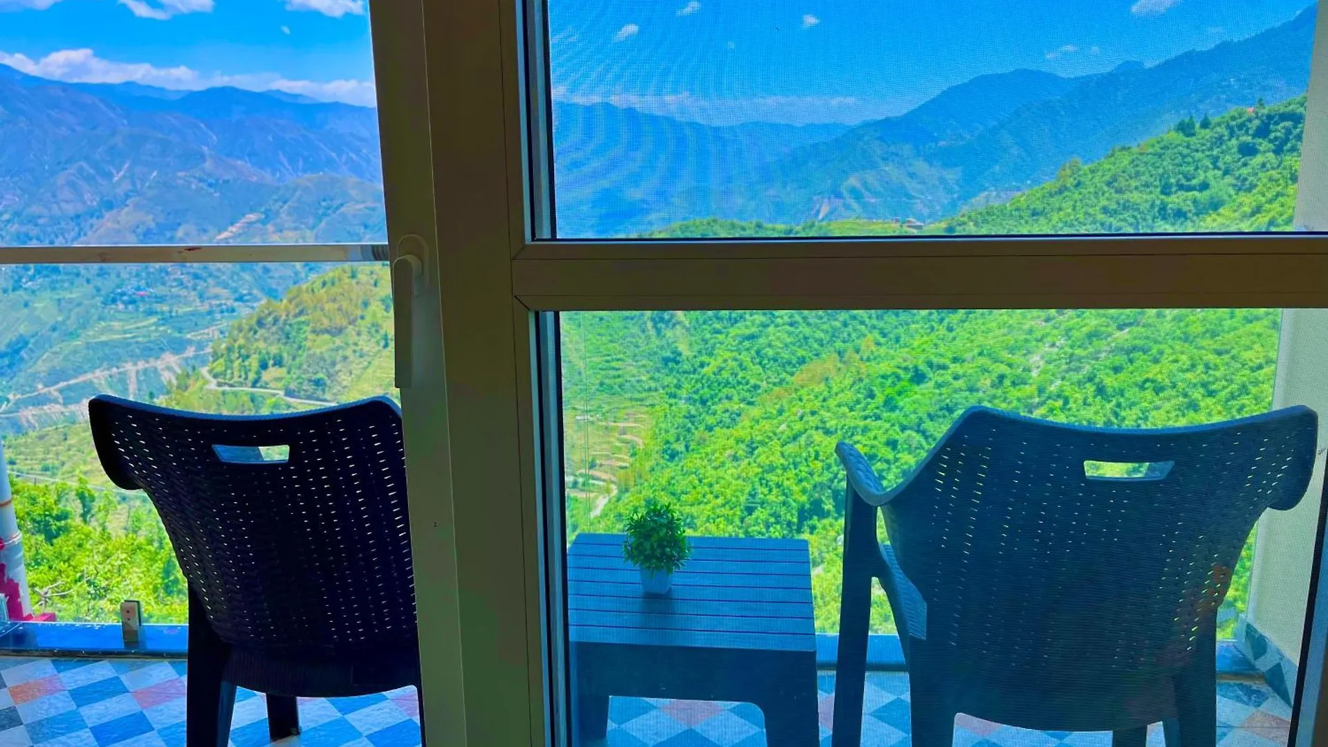 Nature Valley Farmhouse Resort By Raarees, Munnar #Lap Of Nature #Premium Rooms #Big Parking #Scenic View #Garden With Fireplace #Property Of The Year India