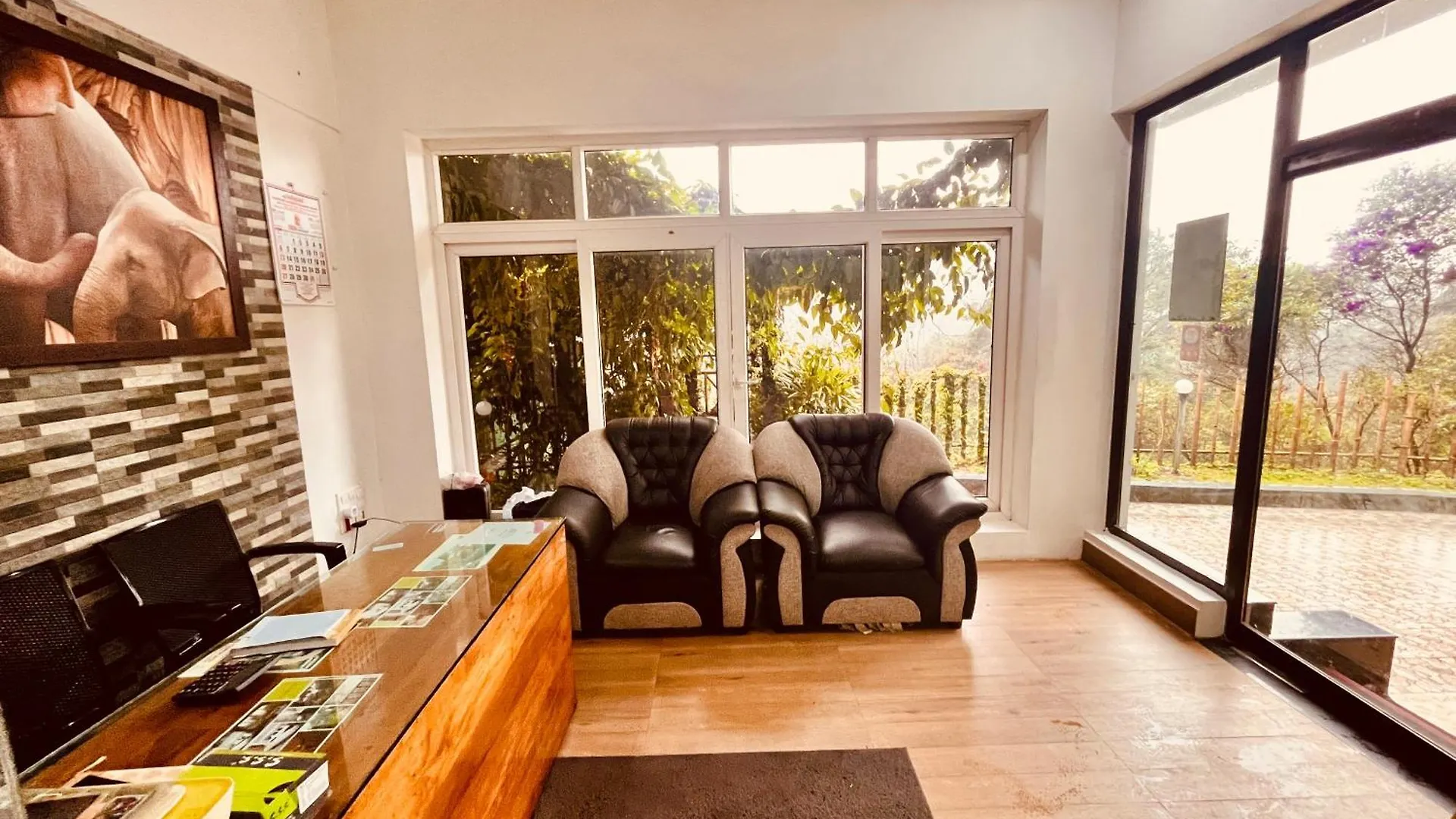 Nature Valley Farmhouse Resort By Raarees, Munnar #Lap Of Nature #Premium Rooms #Big Parking #Scenic View #Garden With Fireplace #Property Of The Year Ξενοδοχείο