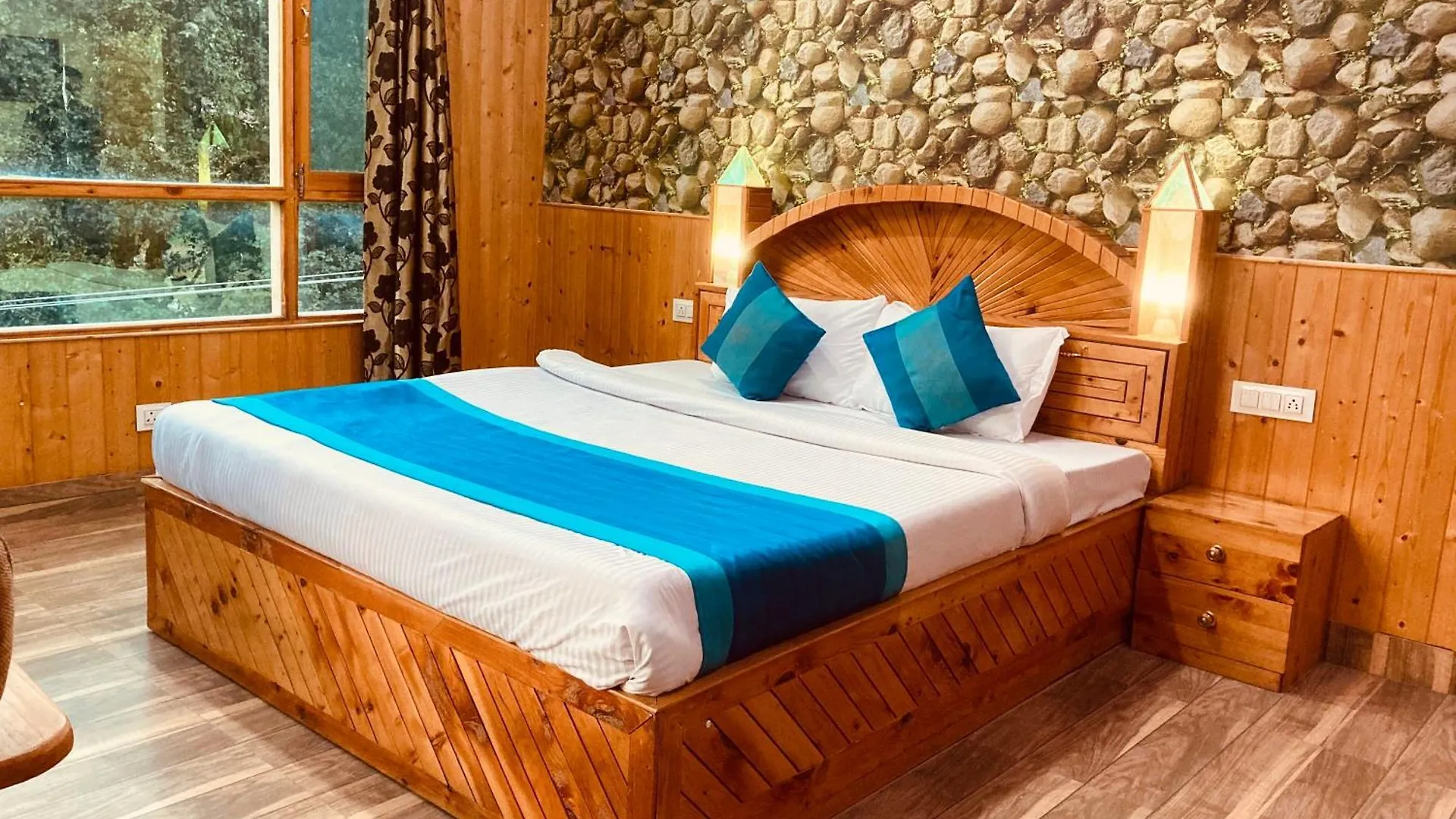 Nature Valley Farmhouse Resort By Raarees, Munnar #Lap Of Nature #Premium Rooms #Big Parking #Scenic View #Garden With Fireplace #Property Of The Year Отель